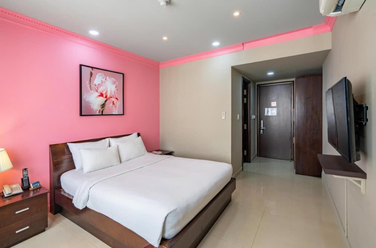 La Serena Hotel & Apartment Ho Chi Minh City Exterior photo